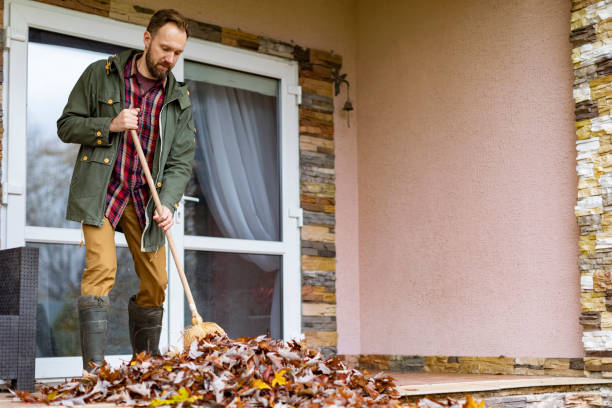 Best Yard Cleanup Services  in Powell, OH